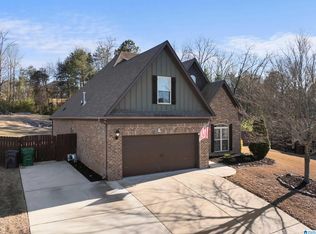 369 Chapel Hill Trl, Fultondale, AL 35068