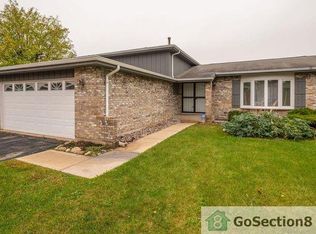4020 190th St, Country Club Hills, IL