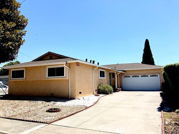 3rd image of 468 Lawton Pl