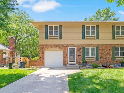 7139 NW Country Club Ln, Kansas City, MO, 64152