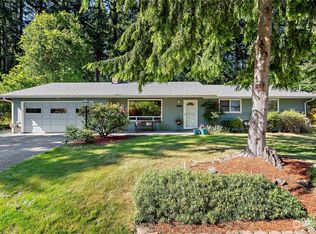1288 NW Chrey Ln, Bremerton, WA 98312