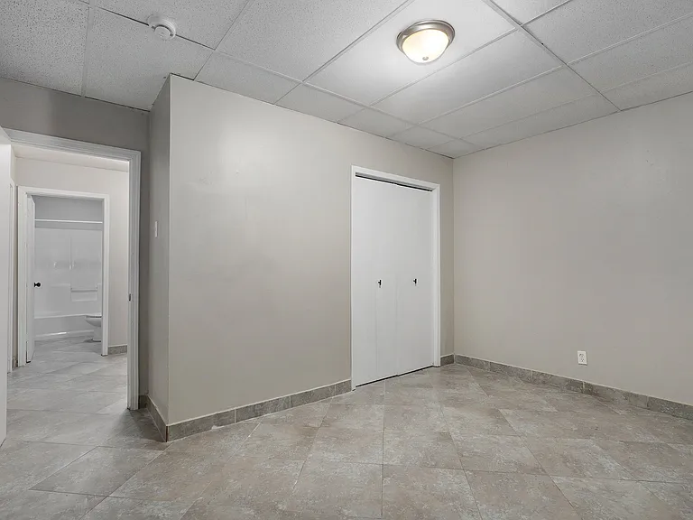 22140 Main St #1 — Photo 8