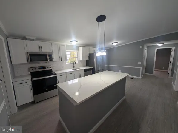 1926 Fletcher Rd, Aberdeen, MD 21001