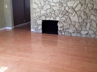 11445 Riverside Dr, North Hollywood, CA 91601