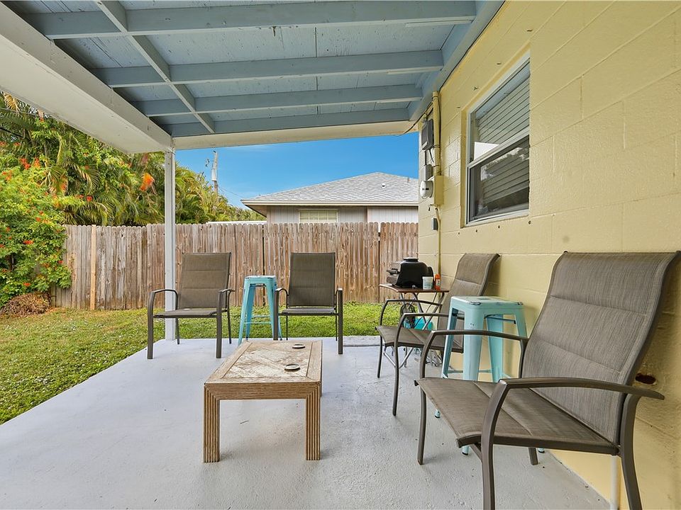 1st image of 2145 30th Ave #2145