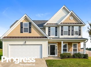 1033 Custom Oak Ln, Fuquay Varina, NC 27526