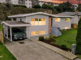 3535 Richmond Rd, Saanich, BC V8P4P9