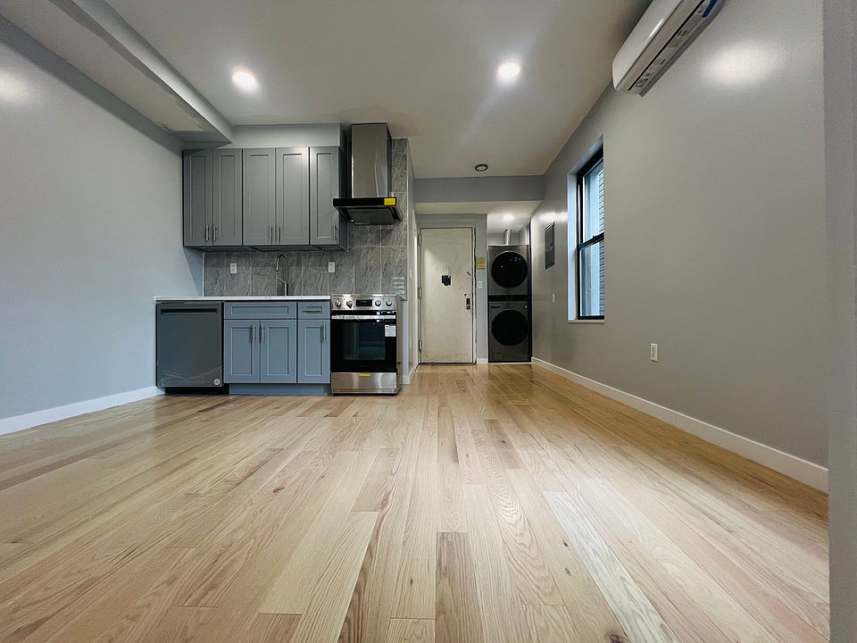 1st image of 285 19th St APT 1R