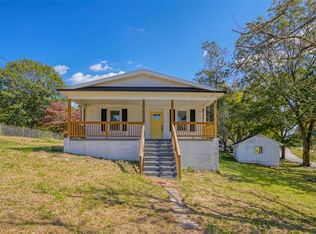 102 W Hamilton St, Easley, SC 29640