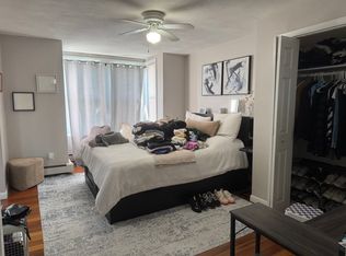 137 Havre St APT 3, Boston, MA 02128