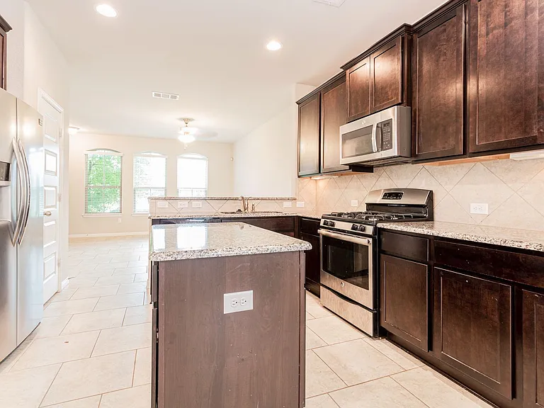 605 Allenscreek Way — Photo 6
