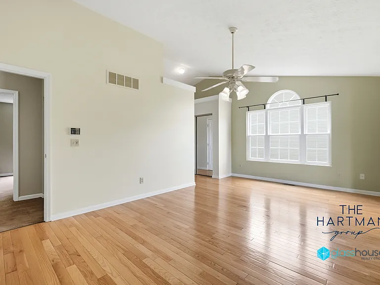 990 Mistic Ln — Photo 30