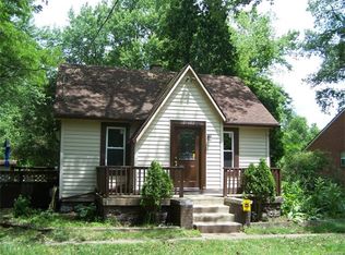 21622 W Nine Mile Rd, Southfield, MI 48075