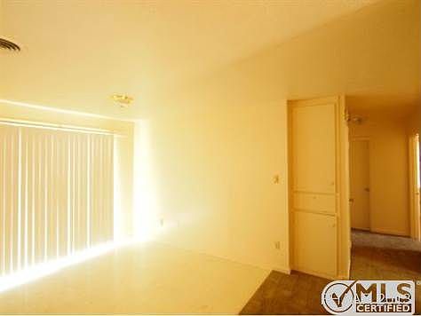 3rd image of 609 S 1st St