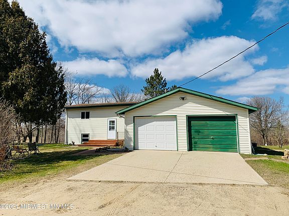 5th image of 22671 E Height Of Land Dr
