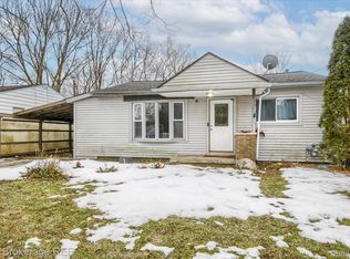 1168 Harriet St, Mount Morris, MI 48458