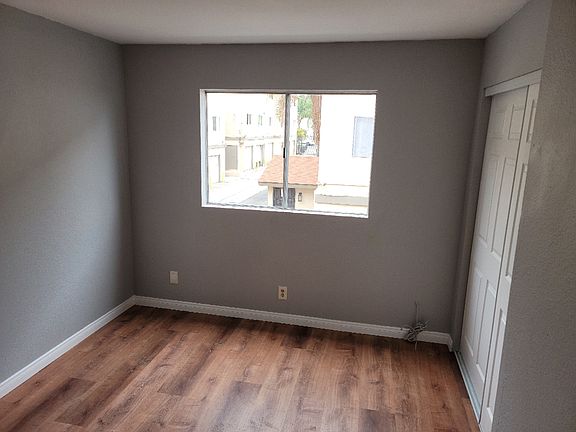 5th image of 241 50th St APT 42