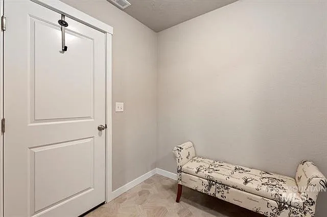 12635 Clearwell St — Photo 28