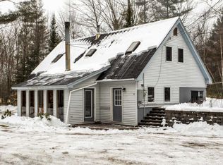 60 Jordan Rd, Hebron, ME 04220