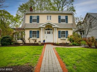 8 Dixie Dr, Baltimore, MD 21204