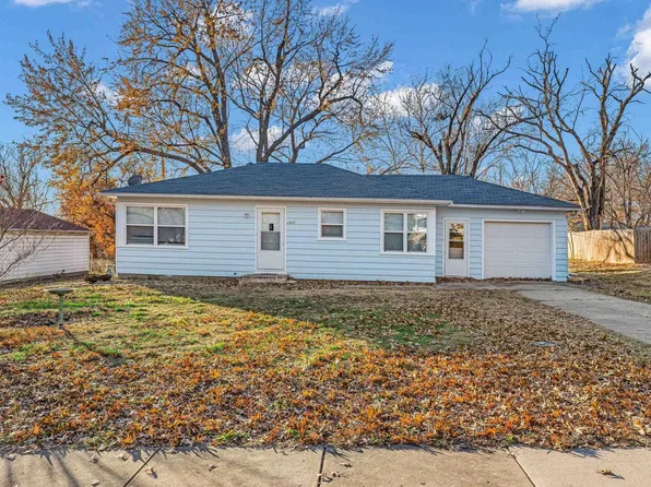 2925 SE Ohio Ave, Topeka, KS 66605
