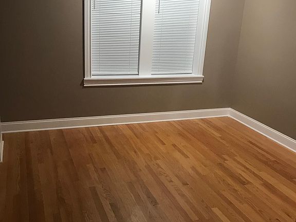 3rd image of 6414 N Albany Ave #1
