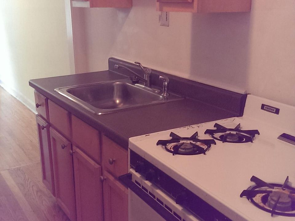 1st image of 5105 N Winchester Ave