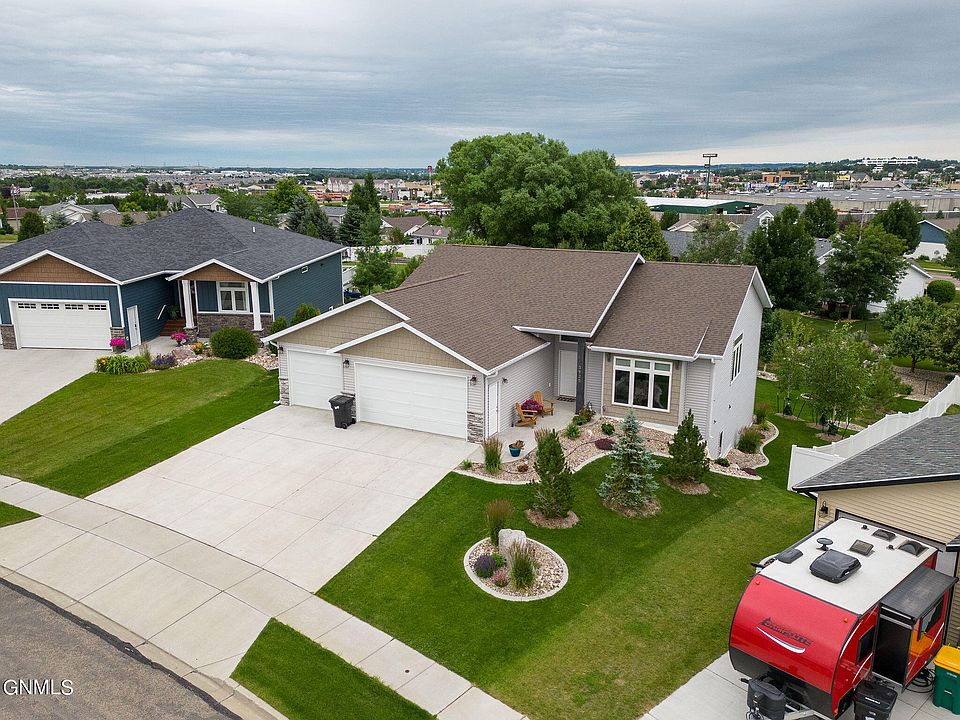 3825 Lone Peak Dr, City Of Bismarck, ND 58503 MLS 4009038 Zillow