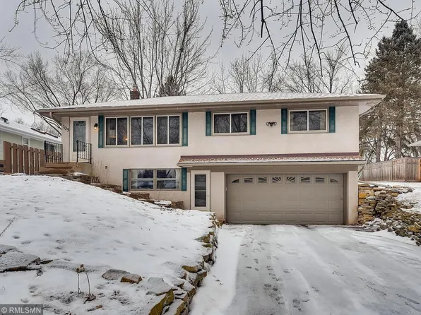 109 Lake St, Little Canada, MN 55117