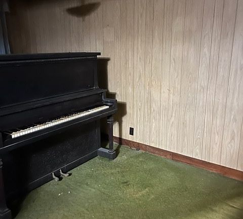 2nd image of 103 Roseland Dr