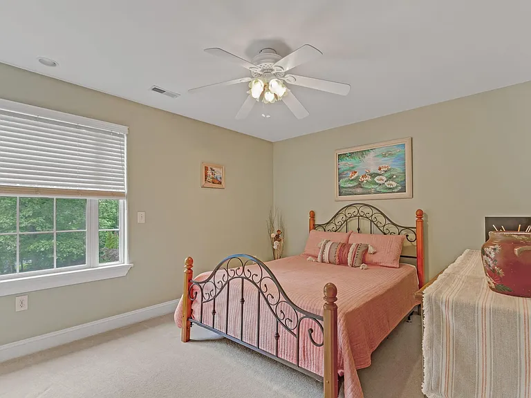 43 Deer Haven Dr — Photo 17