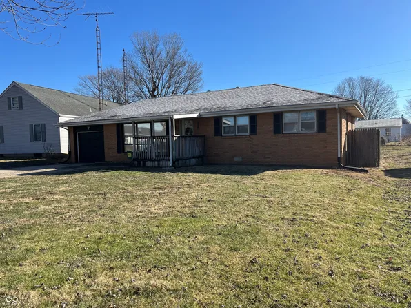 10655 N Cedars Rd, Seymour, IN 47274