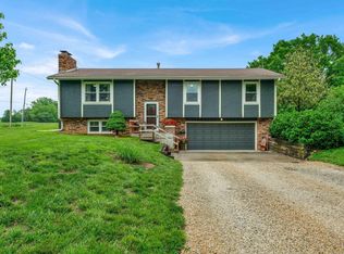 3830 NE Meriden Rd, Topeka, KS 66617