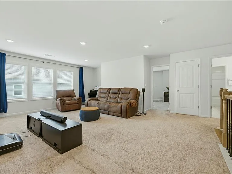 196 Treeline Trl — Photo 13