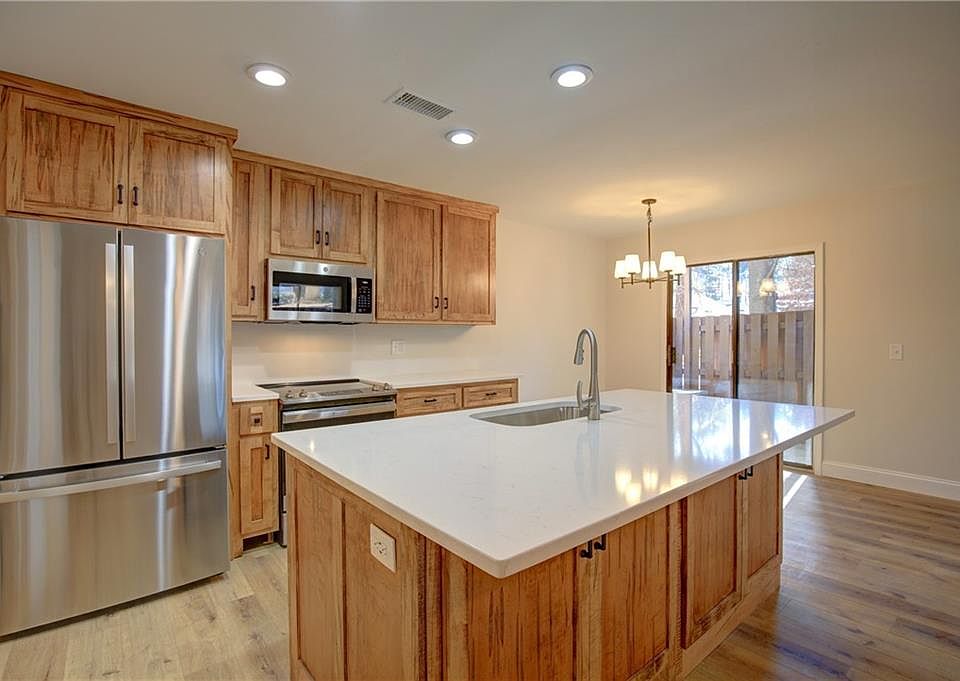 234 Twiggs Cor, Peachtree City, GA 30269 MLS 7318048 Zillow