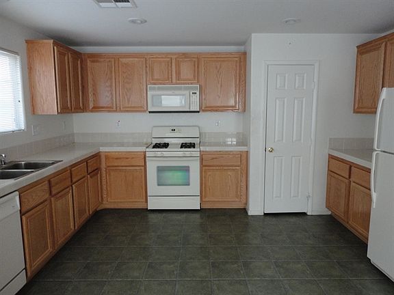 3rd image of 7237 Eagles Pride St