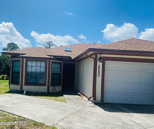 2280 Ironstone Dr E Photo 1