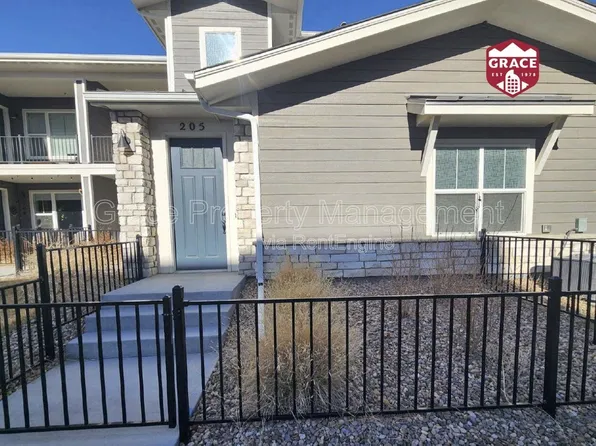 350 High Point Dr #C-205, Longmont, CO 80504