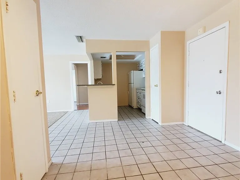 3704 Broadway #313 — Photo 17