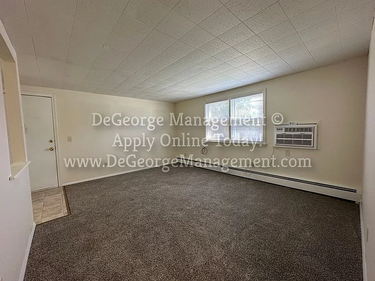 Walworth Garden Apartments — Photo 117