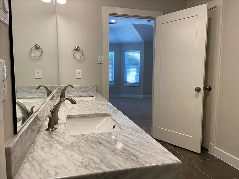 13409 Preston Cliff Ct — Photo 26