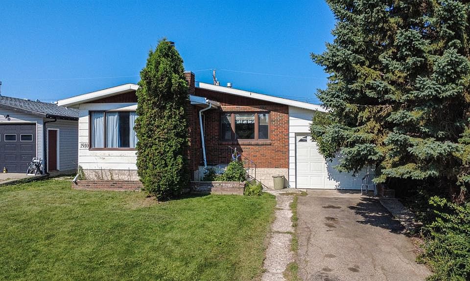 1st image of 1910 E 26th Ave