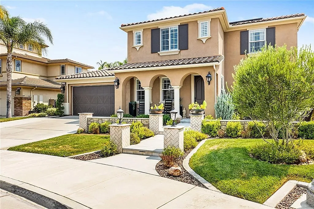 5 bed, 3850 sqft, $15,000 — Photo 4