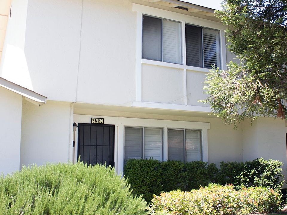 1st image of 5527 Entrada Cedros