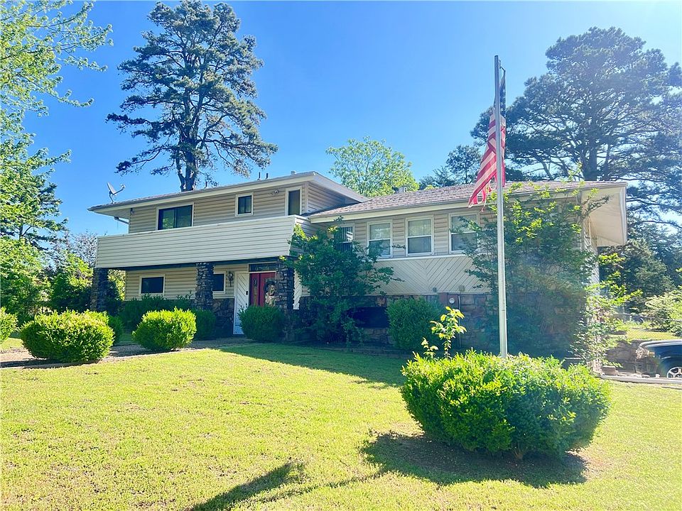 1st image of 805 W Norristown Cir