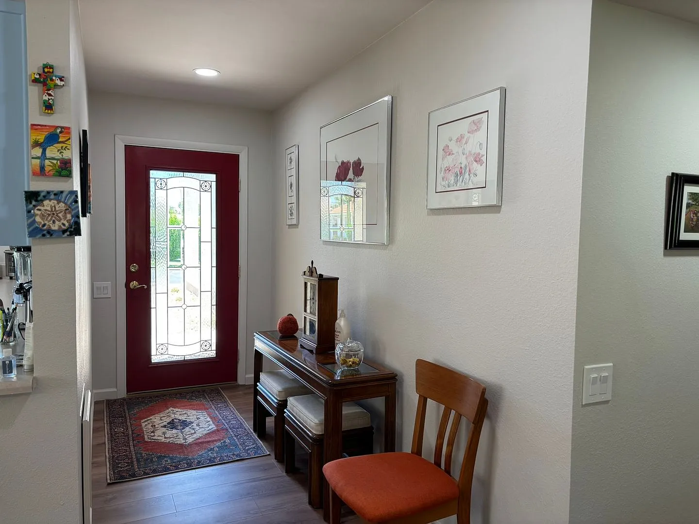 Beautifully updated 2 bedroom with large den/office area. In Leisure World a 45+ Active Adult Res... — Photo 2