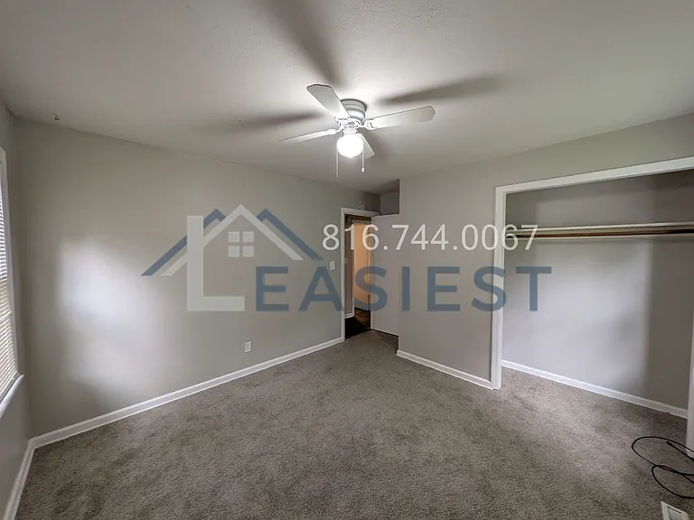 8901 E Gregory Blvd — Photo 12