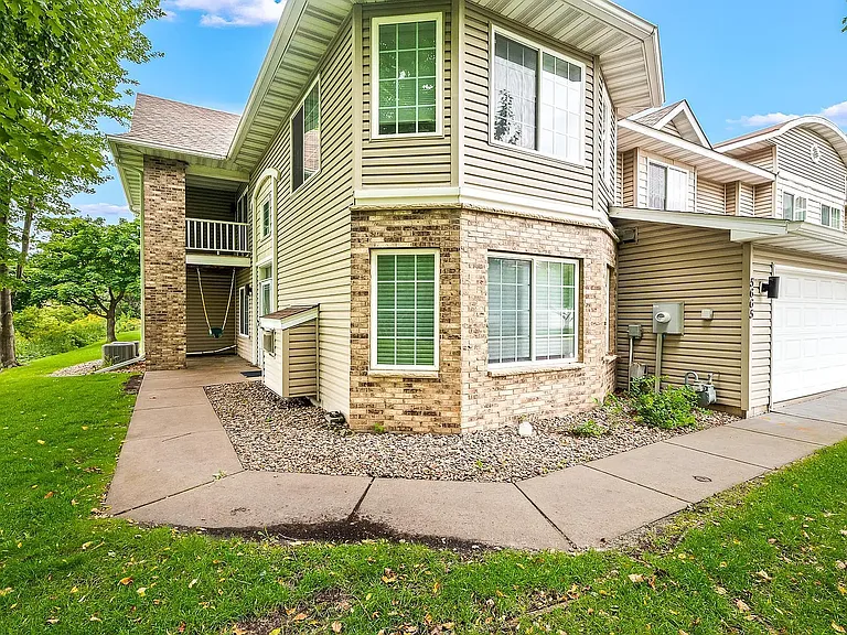 5665 100th Ln N — Photo 31