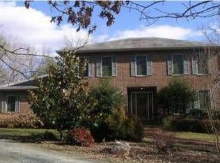 5993 Advance Mills Rd, Advance Mills, VA 22968