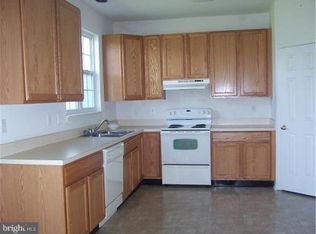 422 Sequoia Dr, Smyrna, DE 19977